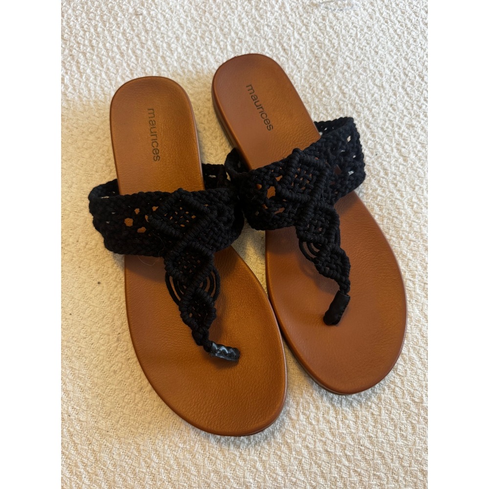 Maurices Womens Black Macrame Crochet Thong Sandals Flat Boho Slip On Size 8